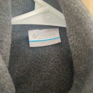 Charcoal Columbia fleece vest size small